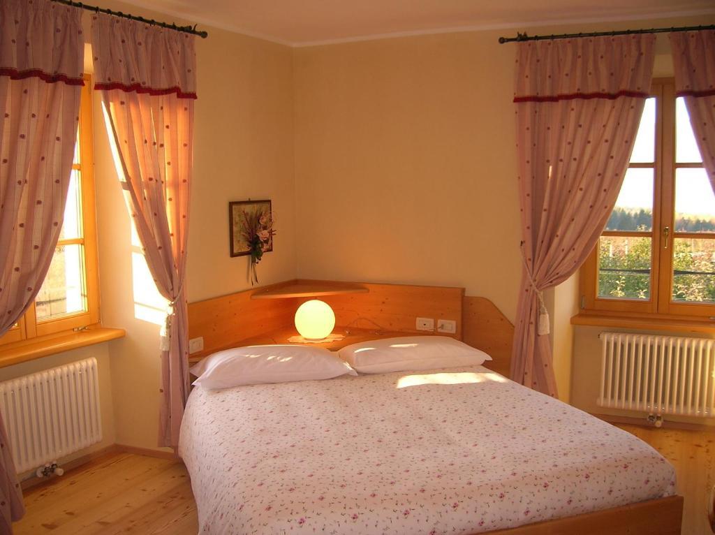 Villa Agritur Maso San Bartolomeo Romeno Habitación foto