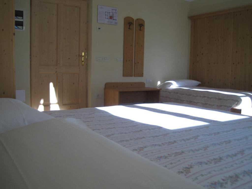 Villa Agritur Maso San Bartolomeo Romeno Habitación foto